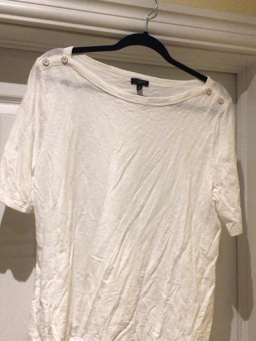 Talbots Basic Neutral Essential Short Sleeve Boat Neck Top White and Gold Button